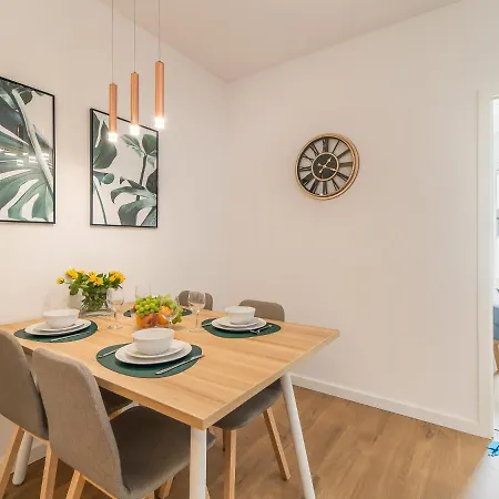 Apartment Lazar Nadmorskie Tarasy Kolobrzeg