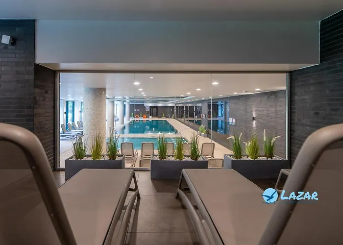 Lazar Nadmorskie Tarasy Колобжег