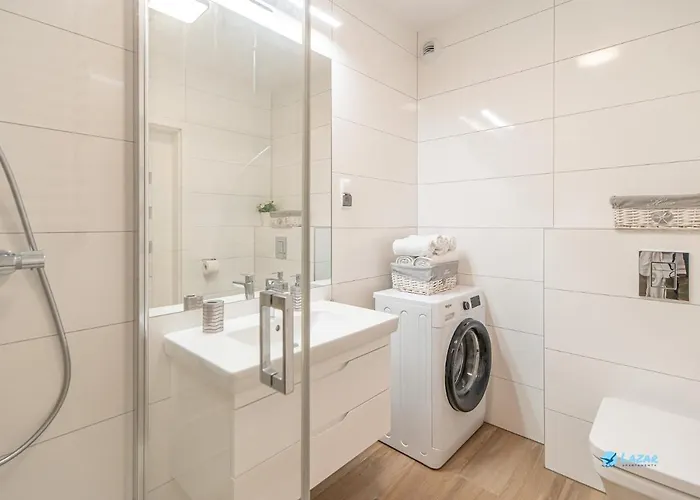 Lazar Nadmorskie Tarasy Апартаменты Колобжег